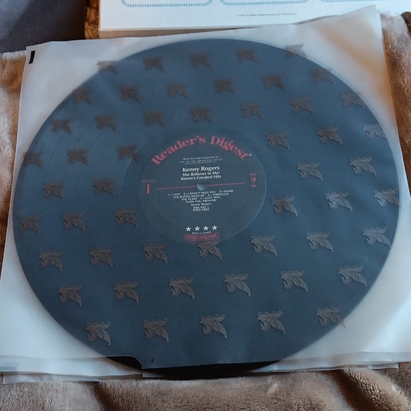 KENNY ROGERS BOX RECORD SET - Picture 4 of 4